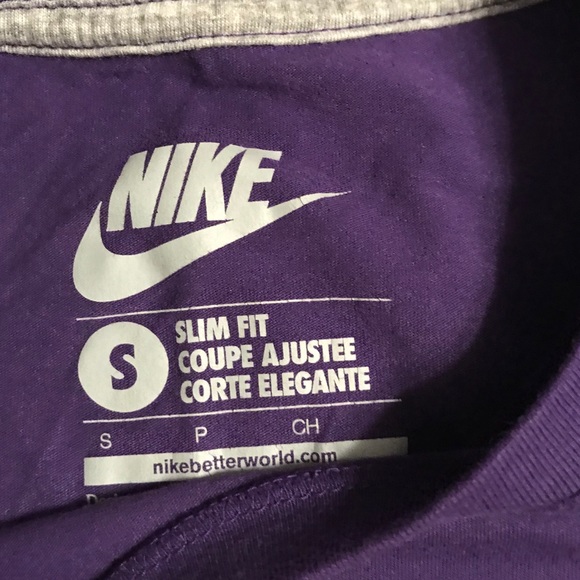 EUC Nike t-shirt S - Picture 4 of 7